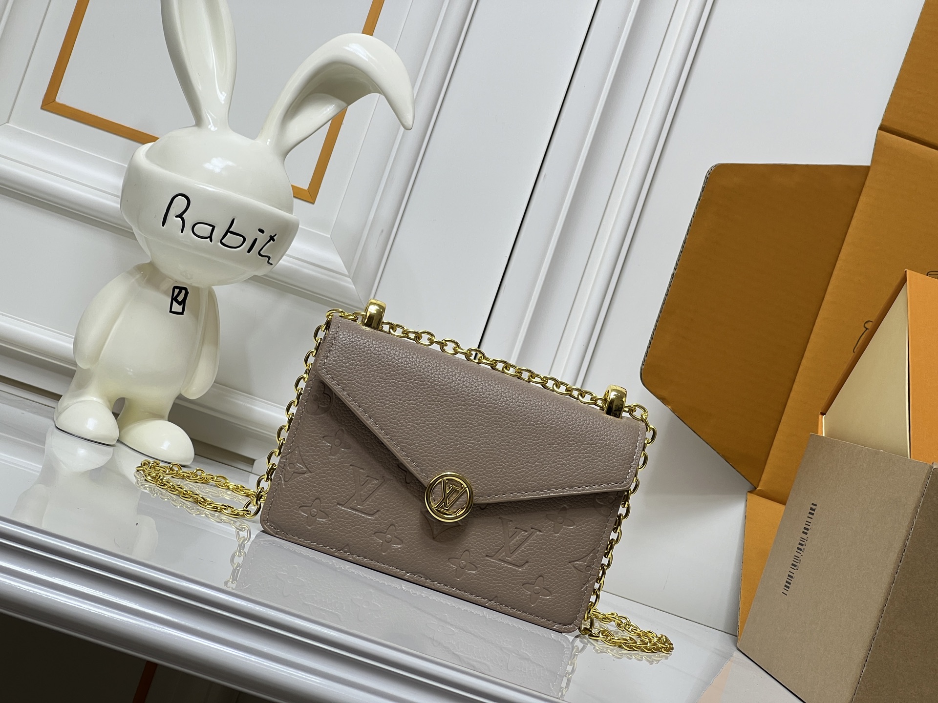 Louis Vuitton LV Classic Handbag Monogram Blossoms Model M27521N Padlock Detail Evening Party Designer Bag
